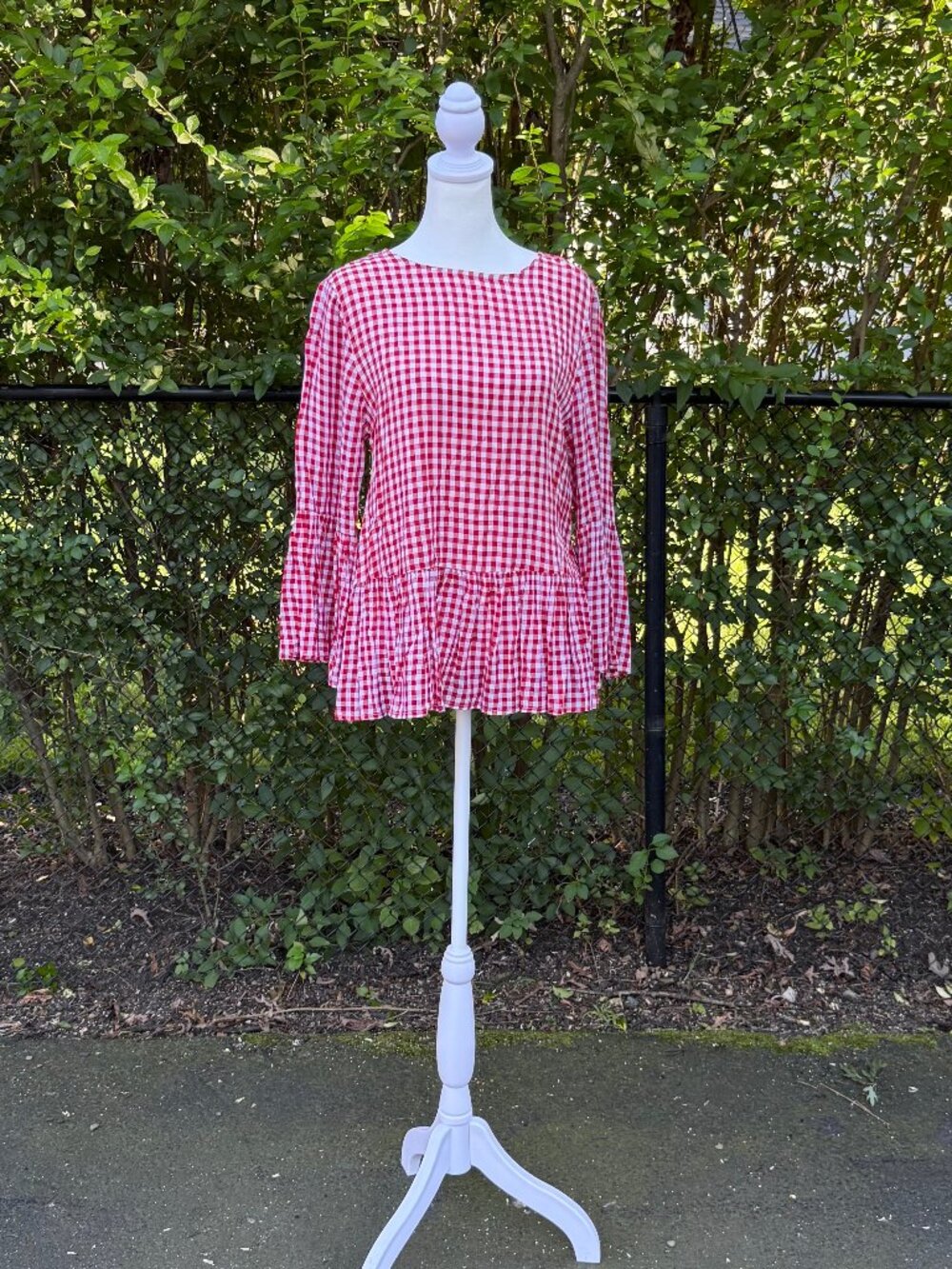 Beachlunchlounge Red Gingham Peplum Top and Flared Bell Sleeves - Petite Small